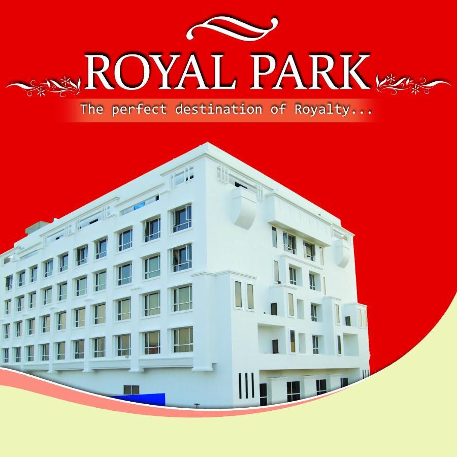 Hotel Royal Park Kākināda Exteriér fotografie